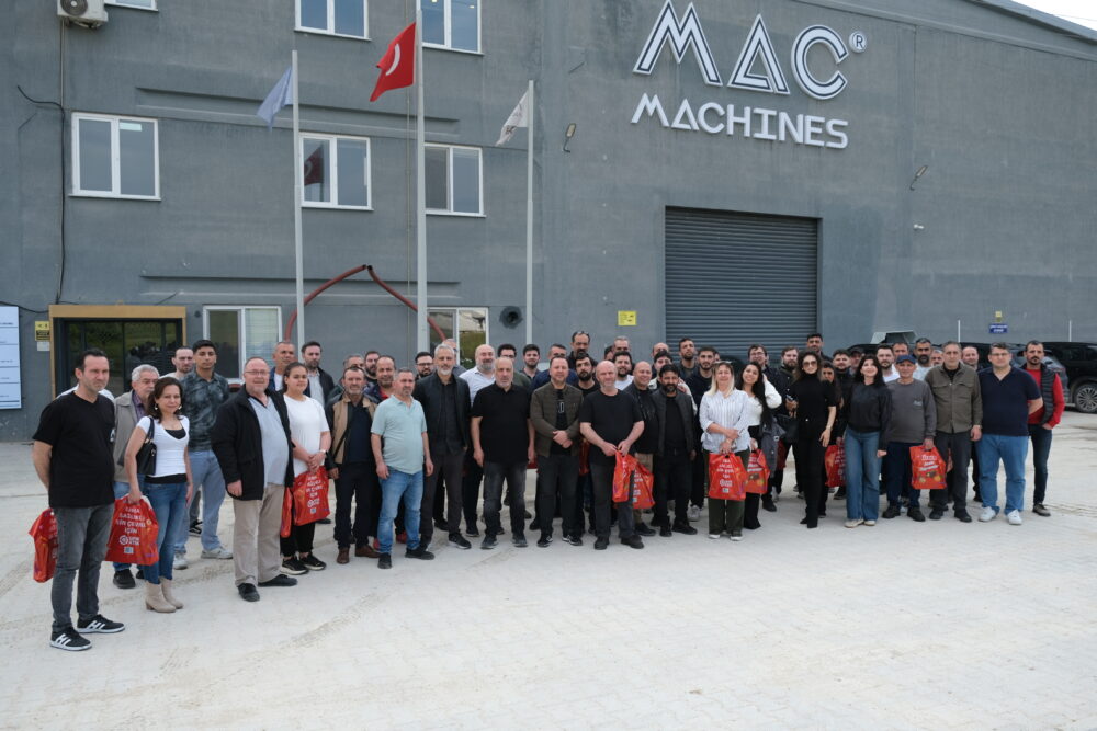 MAC MACHINES AİLESİ GELENEKSEL BAYRAMLAŞMA TÖRENİNDE BİR ARAYA GELDİ
